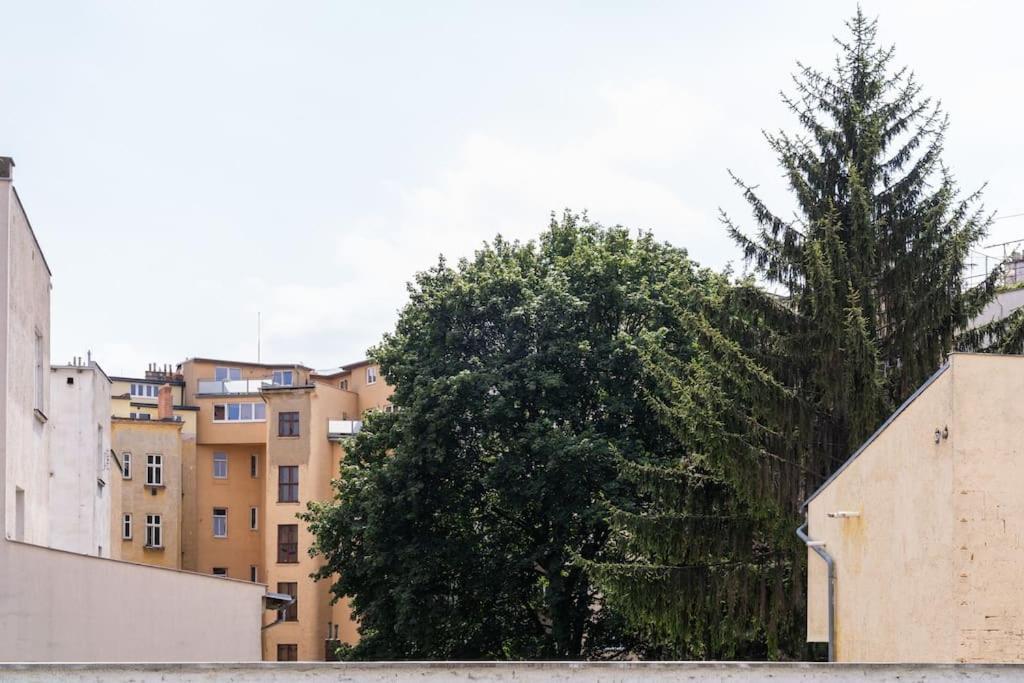 Parkside Harmony Apartment - Brno Esterno foto
