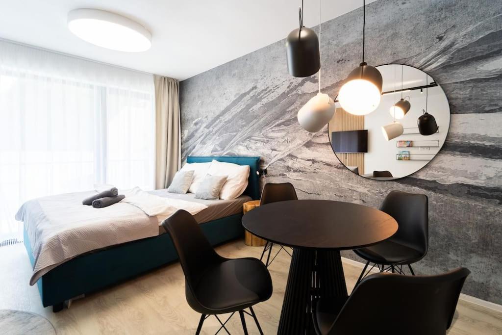 Parkside Harmony Apartment - Brno Esterno foto