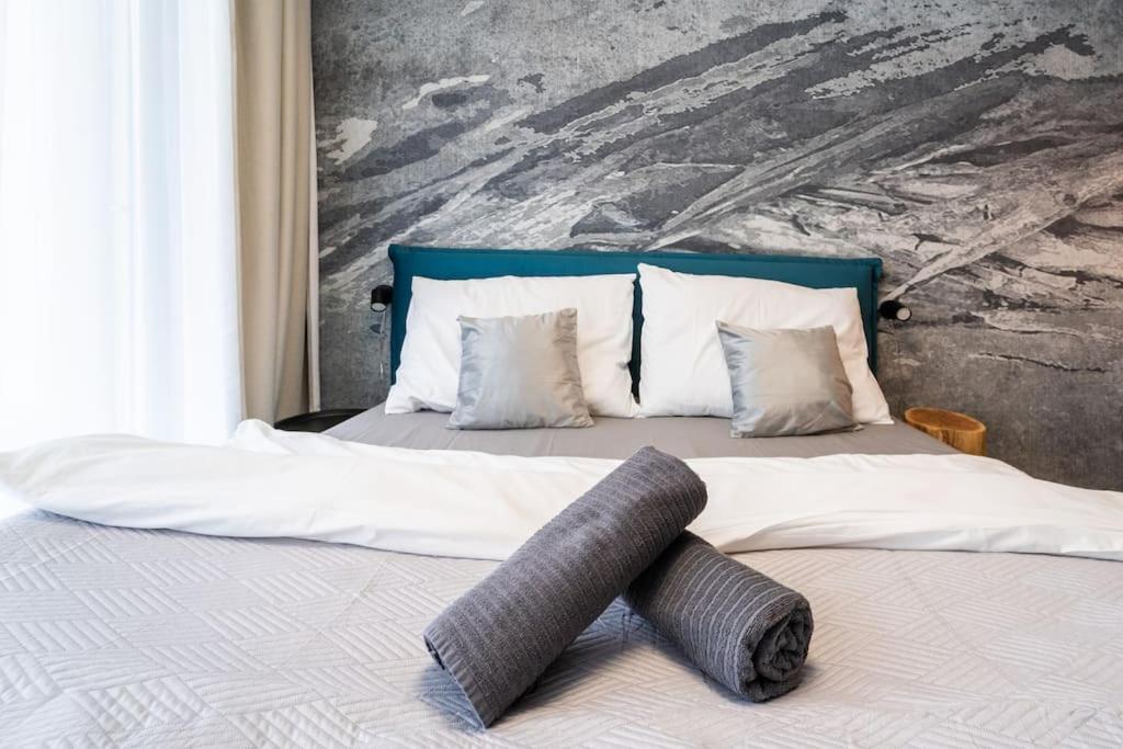 Parkside Harmony Apartment - Brno Esterno foto