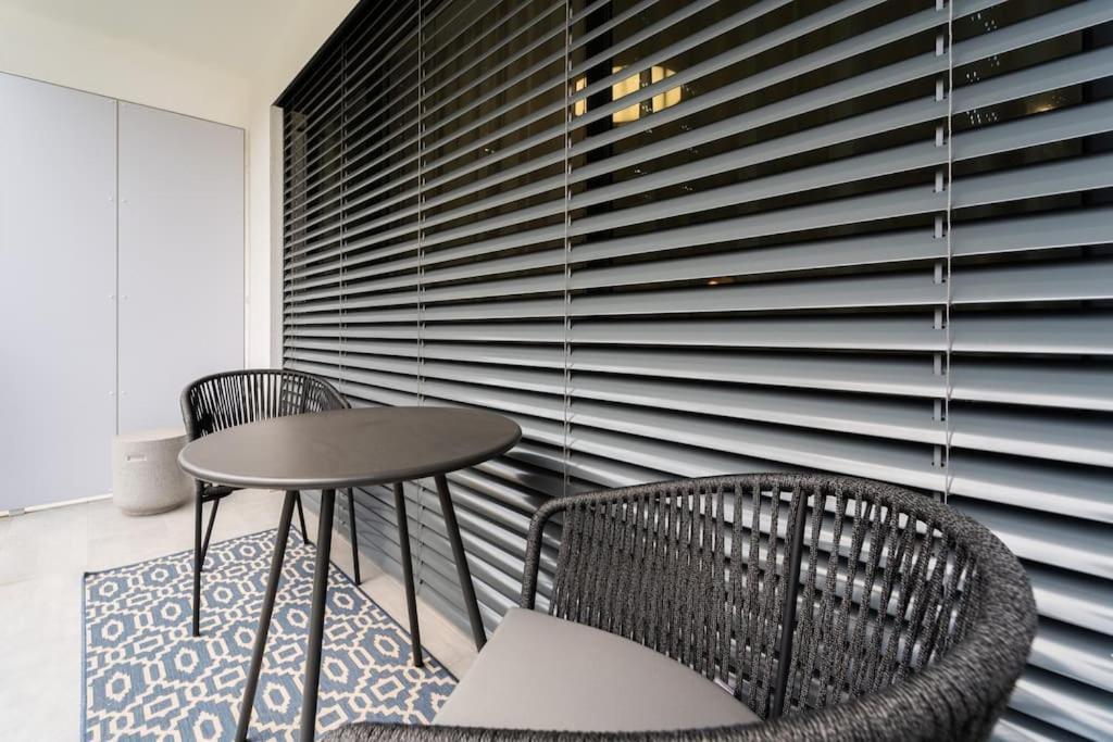 Parkside Harmony Apartment - Brno Esterno foto